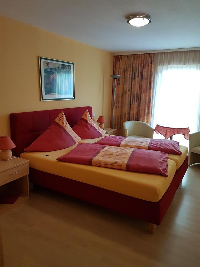 Altstadt Hotel Peiss Штральзунд Экстерьер фото